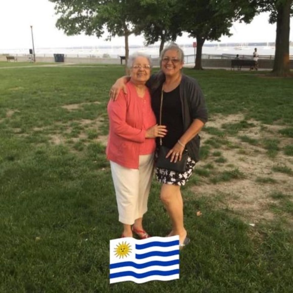 Meet your Posher, Adriana - Picture 1 of 1